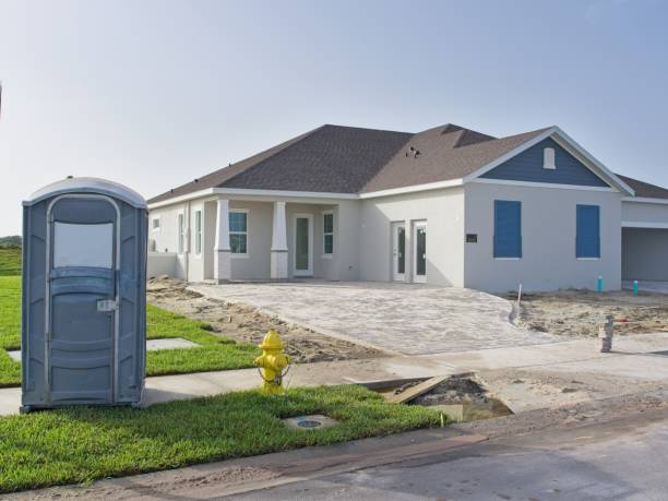 Best Best portable toilet rental  in Maplewood, MN